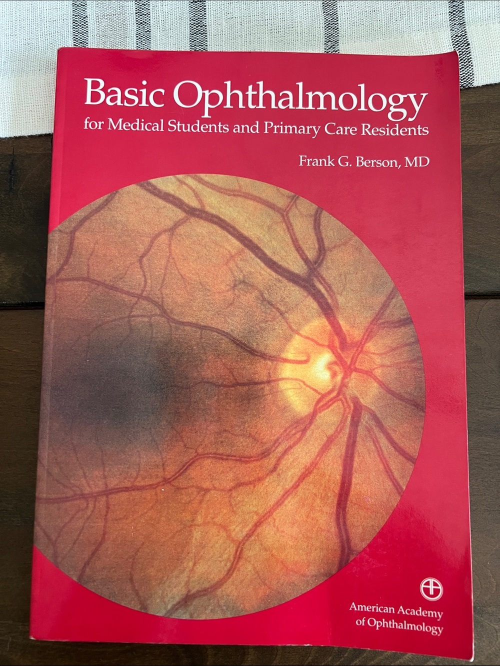 Basic Ophthalmology Medical Reference Book in Red